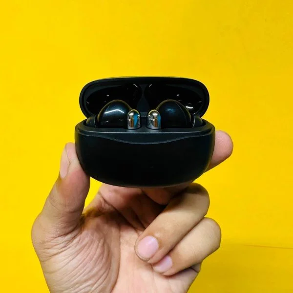 New YW15 Real Active Noise Cancelling Earbuds - Black Color