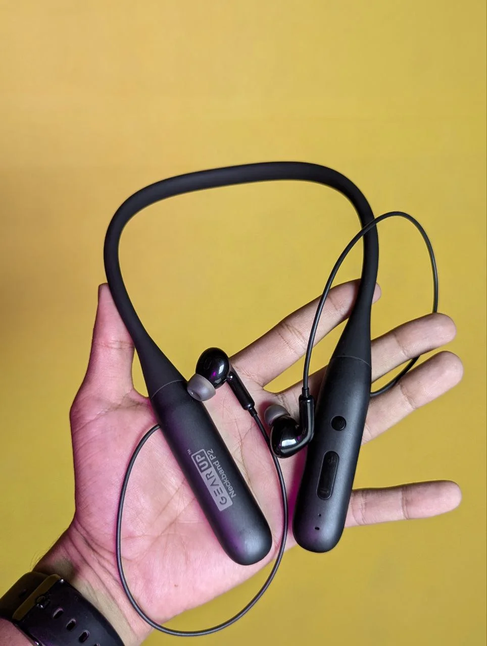 GearUP Neckband P2 - Black Color