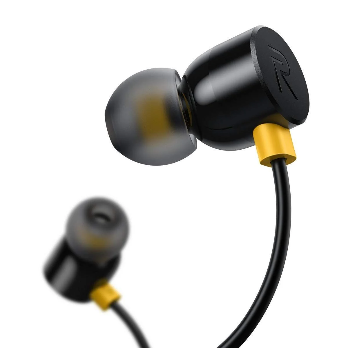 realme RMA101 Wired in Ear Earphones with Mic (Black)