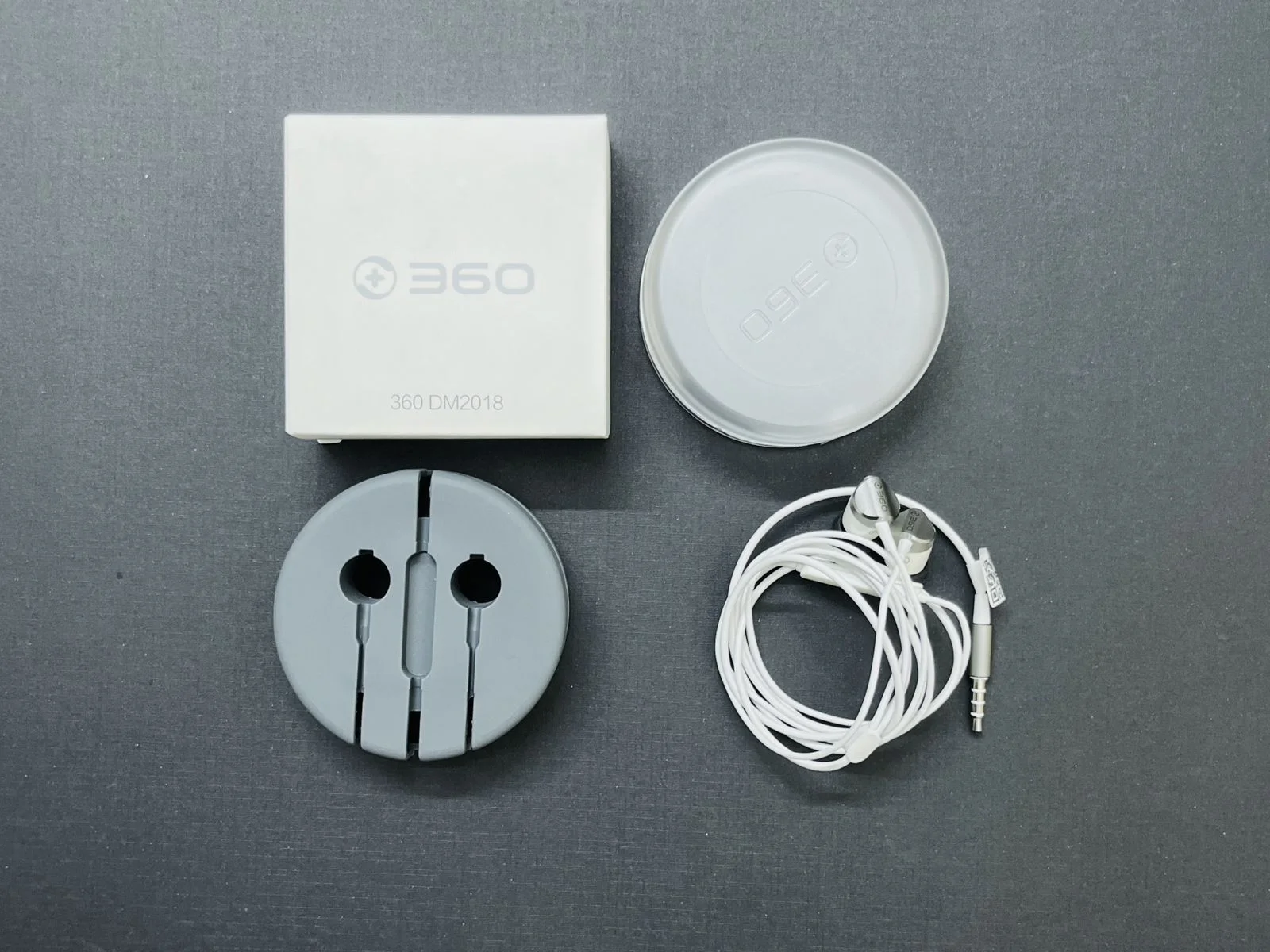360 DM2018 Wired Earphones With Mic
