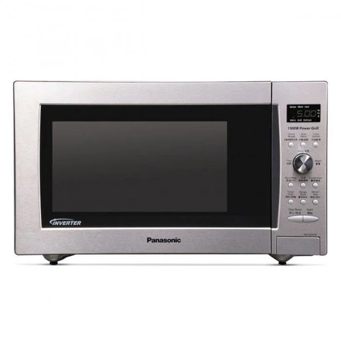 Panasonic Microwave Oven (NN-GD579)