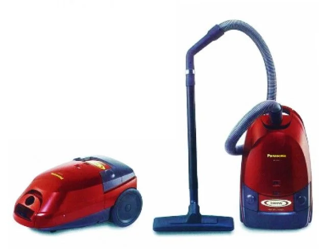 Panasonic 1400 w Vacuum Cleaner (MC-CG571)