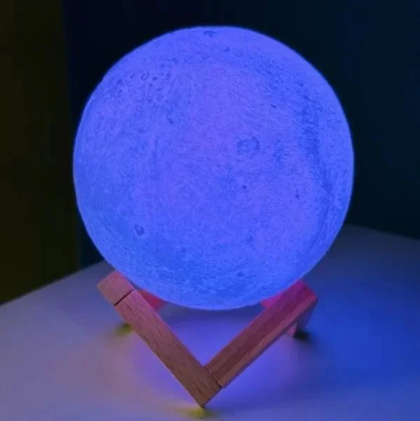 Rechargeable 3D Moon Lamp With Remote -18 CM