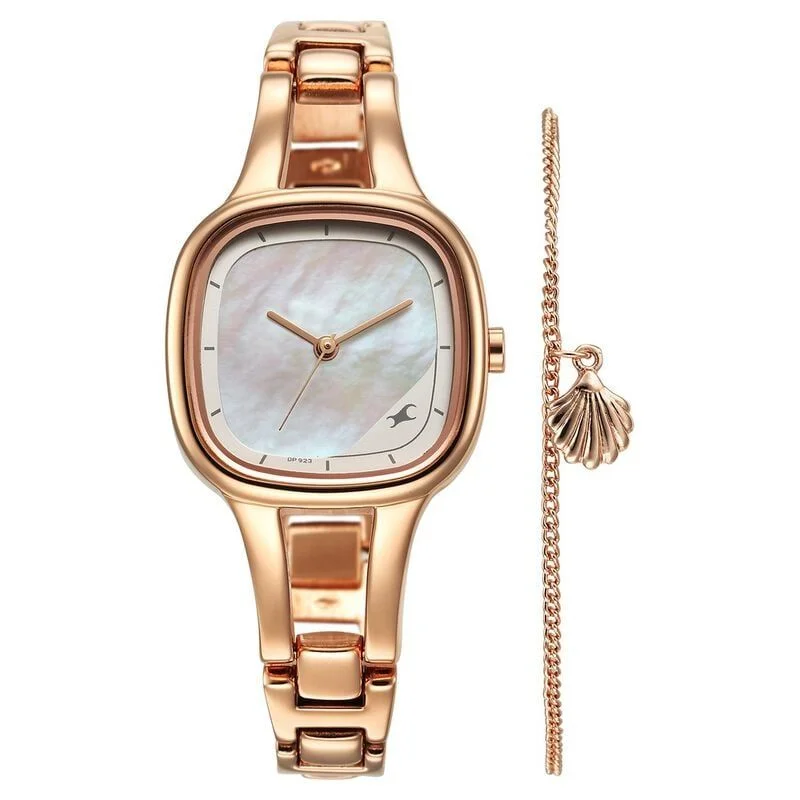 Fastrack Pulse Quartz Analog Mother Of Pearl Dial Metal Strap Watch for Girls (6147WM01F)