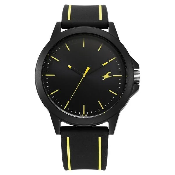 Fastrack Tees Urbanique Quartz Analog Black Dial Silicon Strap Watch For Guys (38024PP83W)